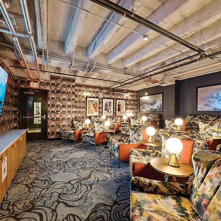 Urban Elegance Studio Oasis Prime Location Cleveland Ngoại thất bức ảnh